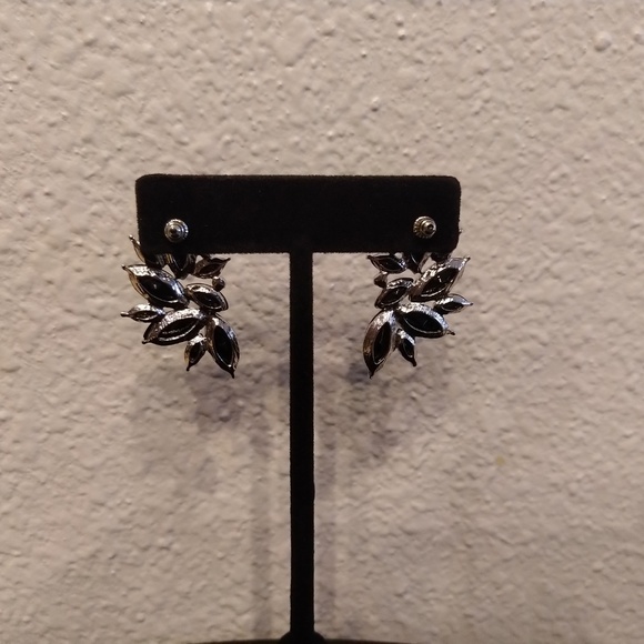 Onyx Black and Silver diamante Earrings - Picture 5 of 5